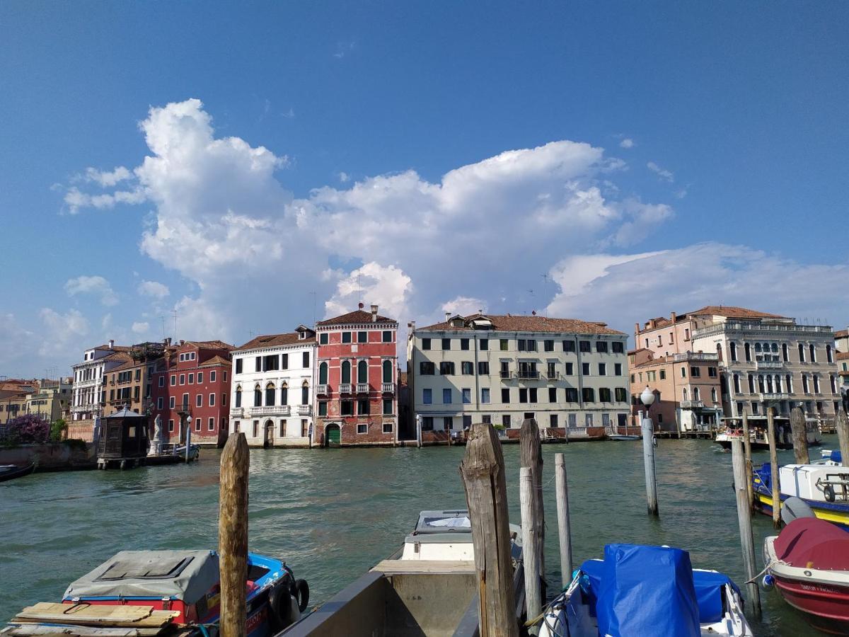 Zen Accommodation Grand Canal Venezia Esterno foto
